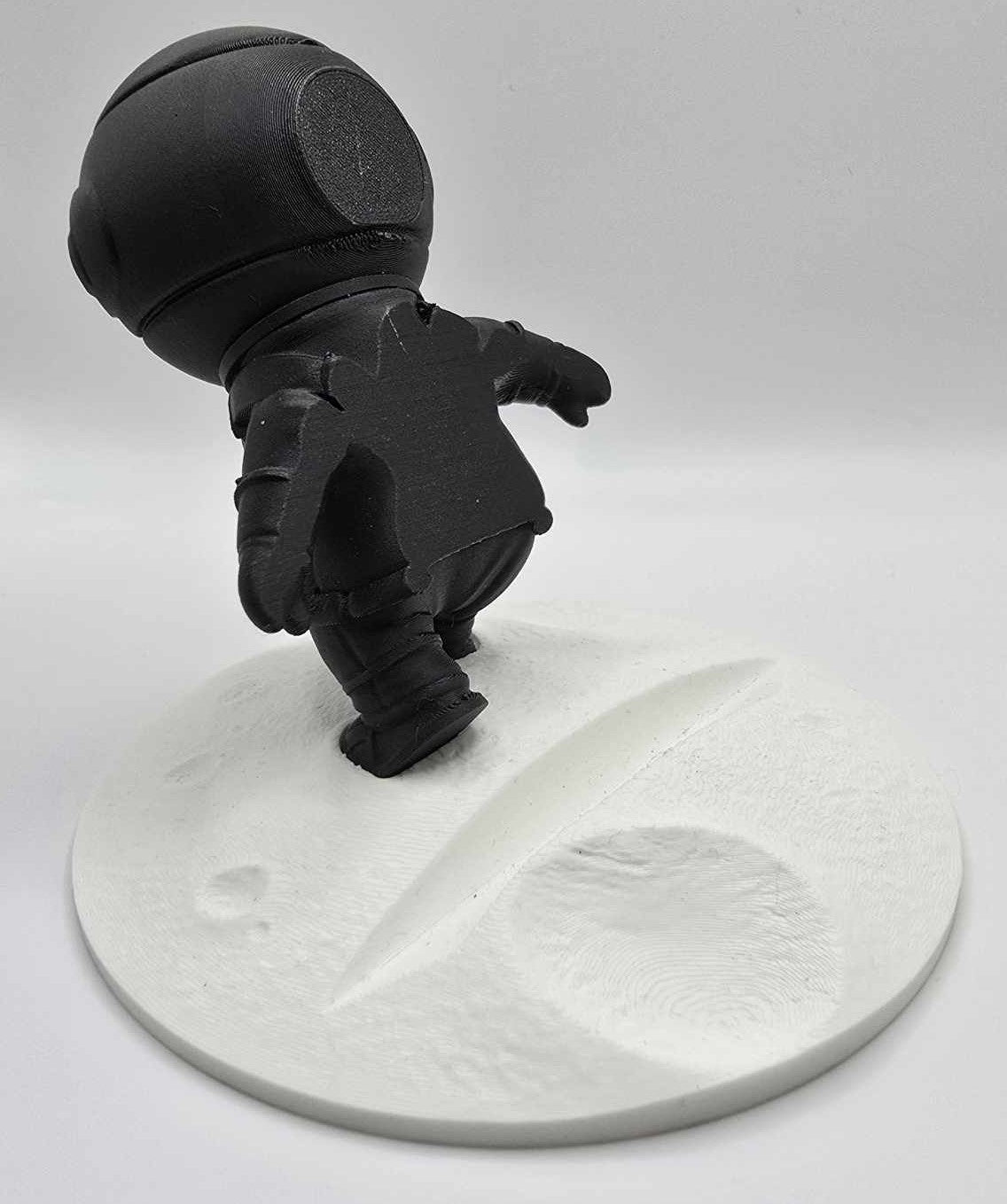 Astronaut Phone Holder