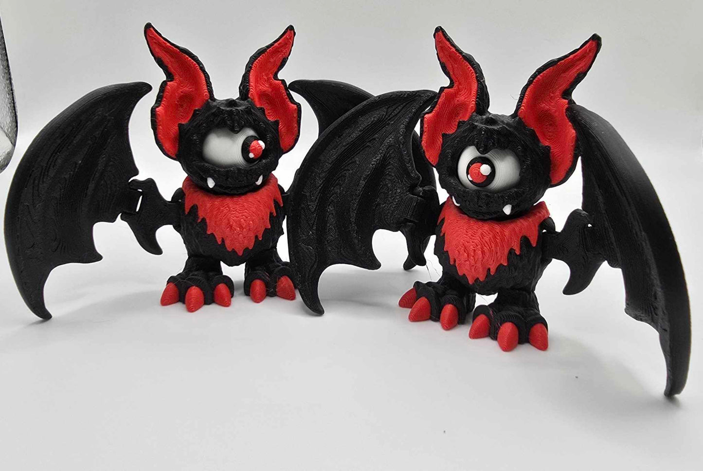 Moving Eye Bats
