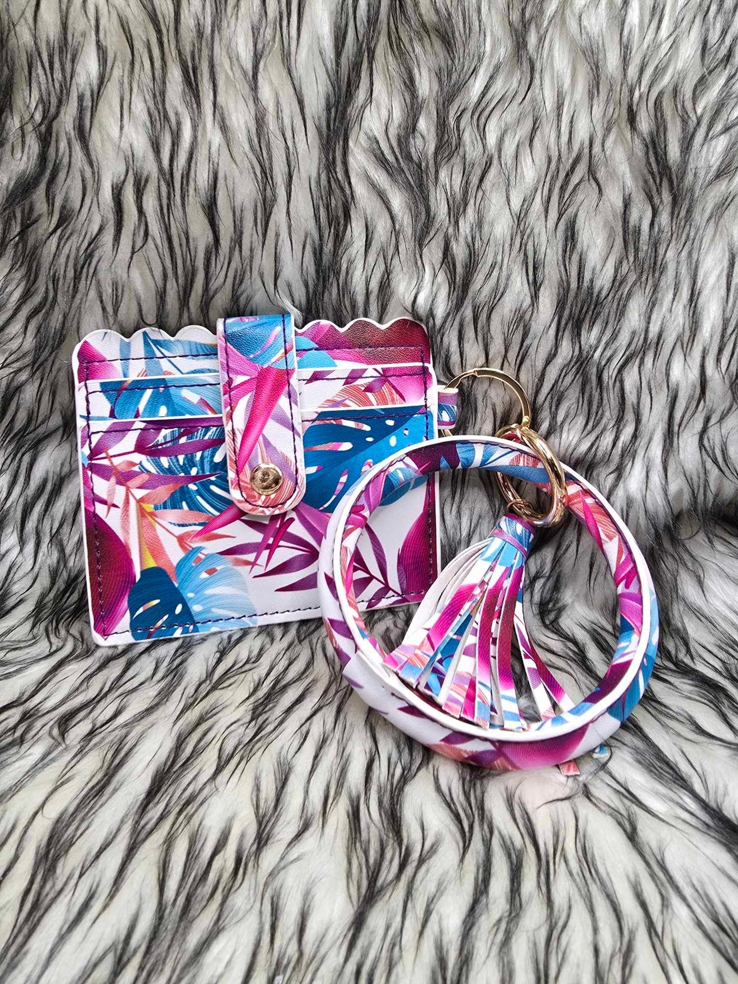 Leaves Wallet